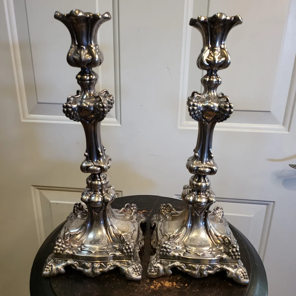 Pair of Russian Repousse Silver Plate Candlesticks by Warszawa Norblin 19th Cent - Picture 3 of 11